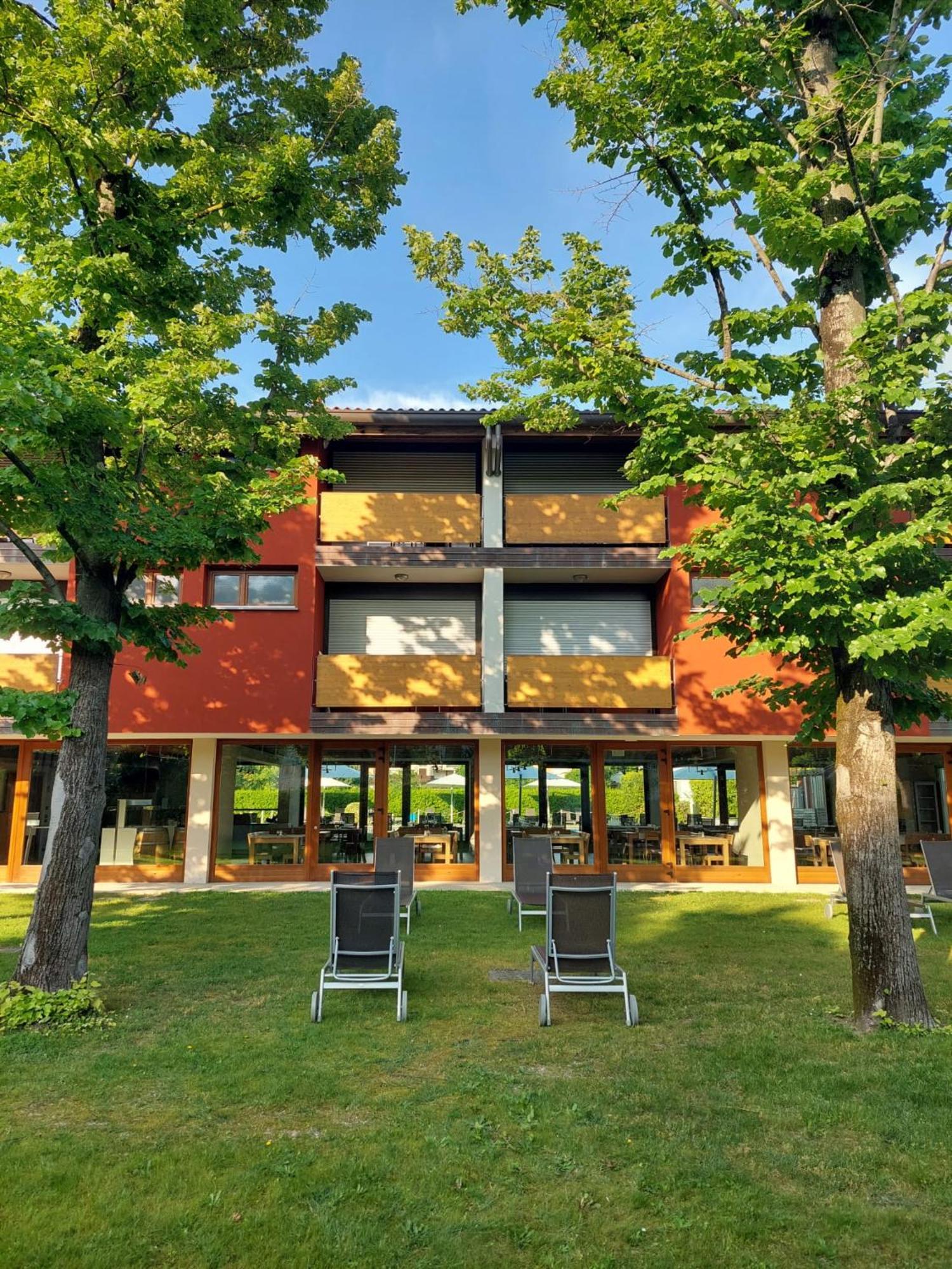Hotel La Pergola Lignano Sabbiadoro Buitenkant foto